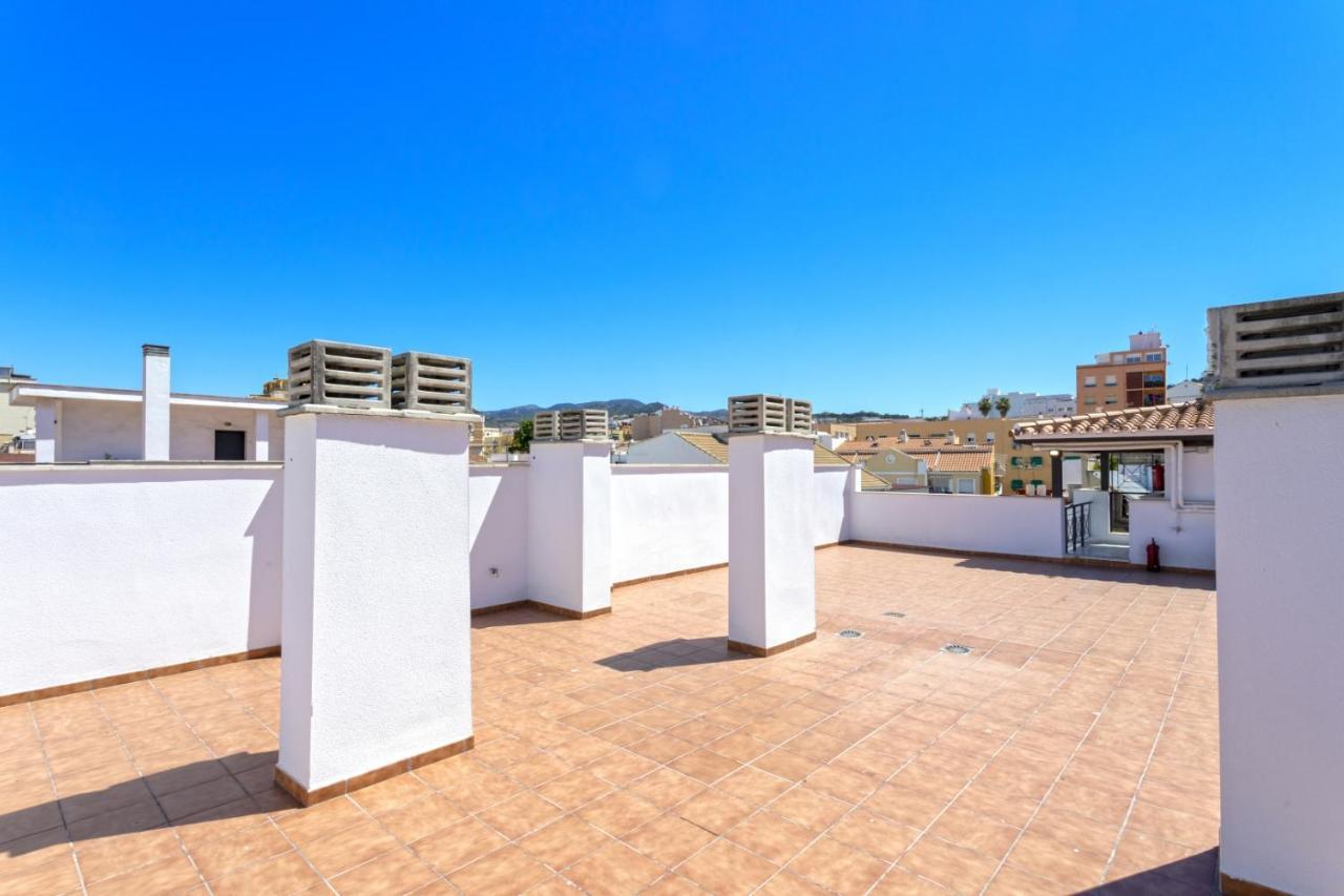 Malaga Rivas 34 Suites Homes Extérieur photo